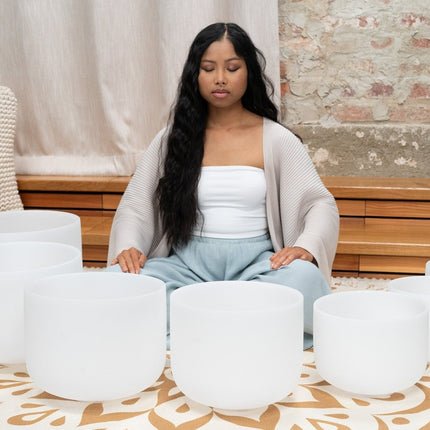 432 Hz Crystal Singing Bowl Chakra Set - 7 Pure White Quartz Bowls (8"–14")