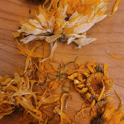 Calendula relieving/soothing salve "all purpose"